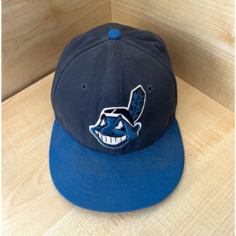 Cleveland Indians Hat New Era 59FIFTY Fitted Cap Chief Wahoo Size 7 MLB Blue